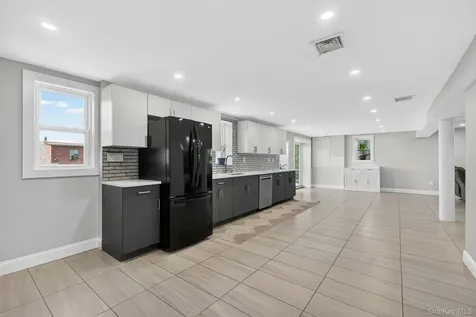 121 Marietta Avenue Hawthorne NY 10532