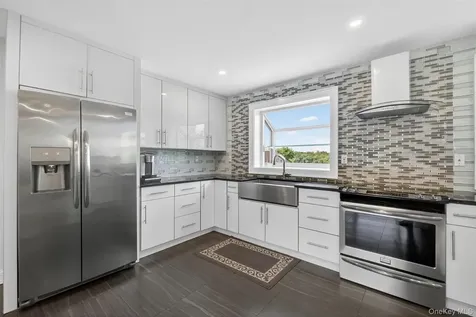 121 Marietta Avenue Hawthorne NY 10532