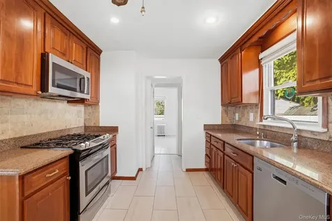 42 Beverly Road Yonkers NY 10710