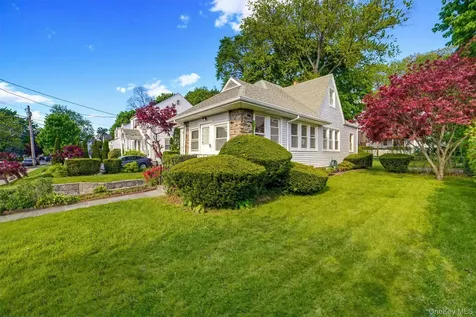 42 Beverly Road Yonkers NY 10710