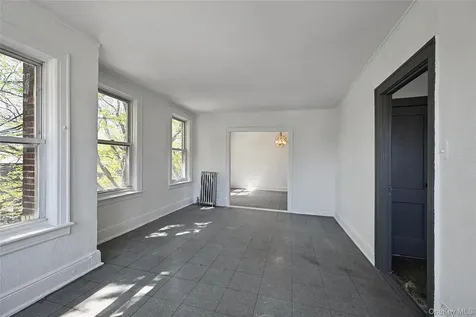 86-46 139th Street Briarwood NY 11435