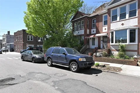 86-46 139th Street Briarwood NY 11435