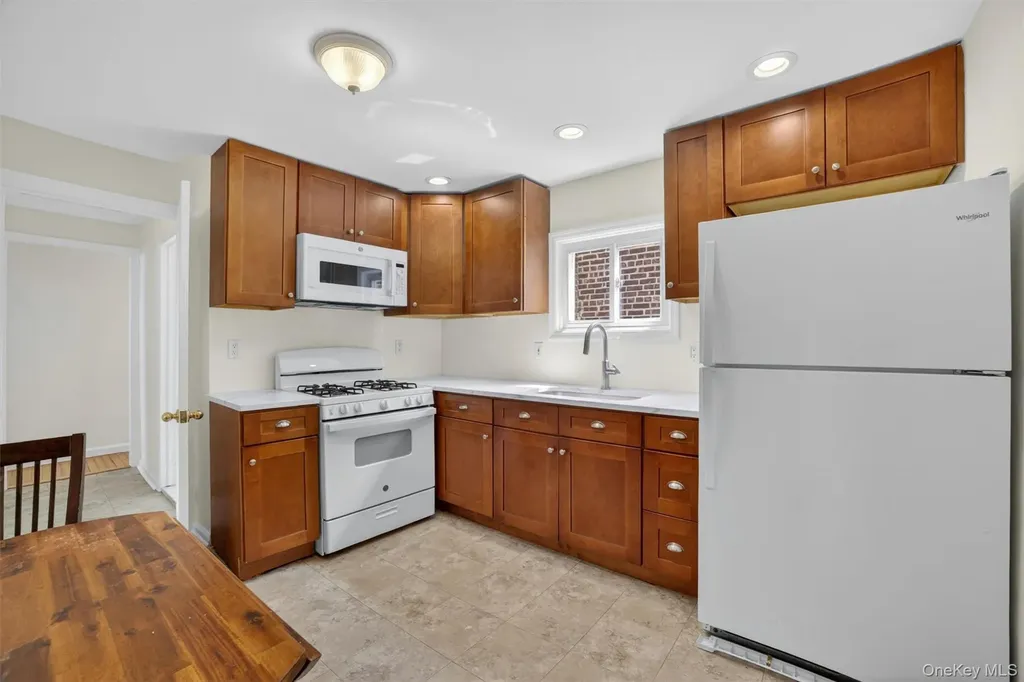 58 Delano Avenue Yonkers NY 10704