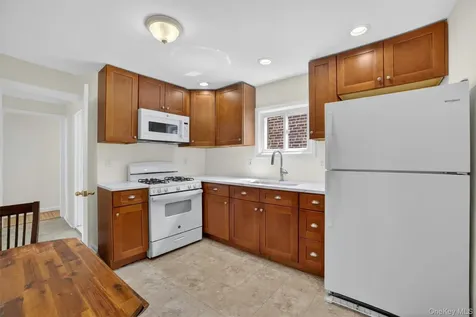 58 Delano Avenue Yonkers NY 10704