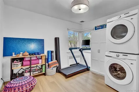 138 Norman Drive East Meadow NY 11554