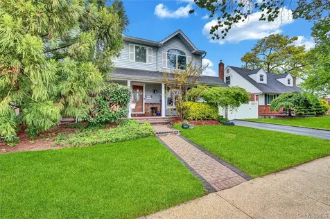 138 Norman Drive East Meadow NY 11554