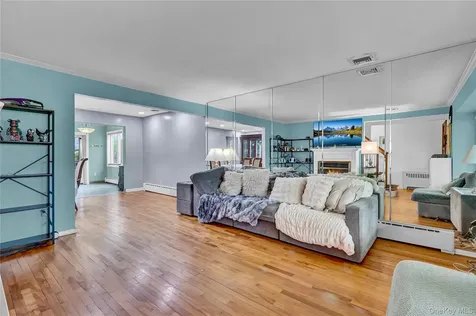 138 Norman Drive East Meadow NY 11554