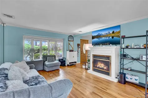 138 Norman Drive East Meadow NY 11554