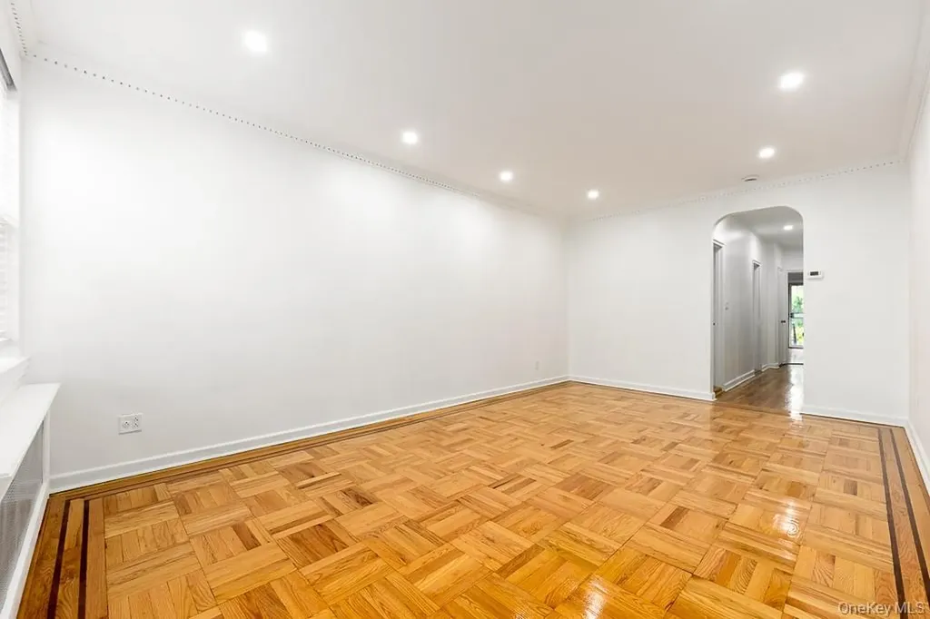 545 E 93 Street Brooklyn NY 11236
