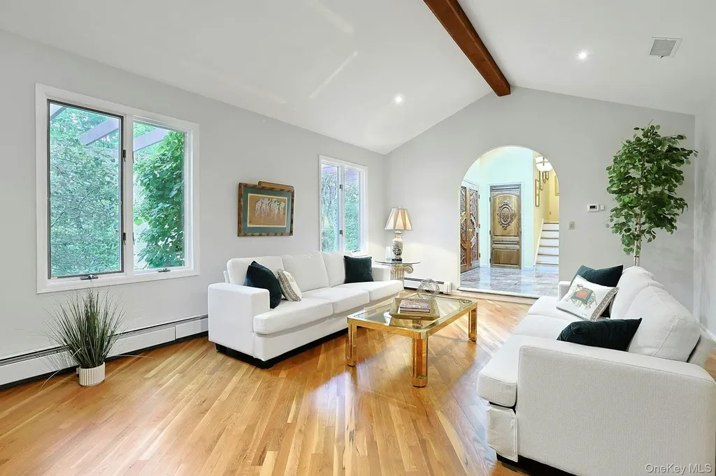 77 Central Drive Briarcliff Manor NY 10510