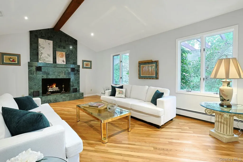 77 Central Drive Briarcliff Manor NY 10510