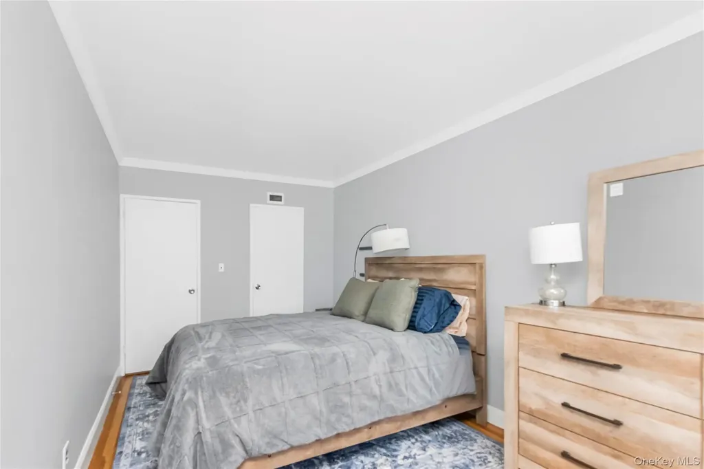 25 Sunnyside Drive Yonkers NY 10705