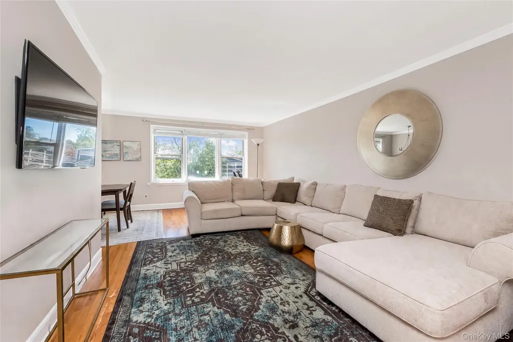 25 Sunnyside Drive Yonkers NY 10705