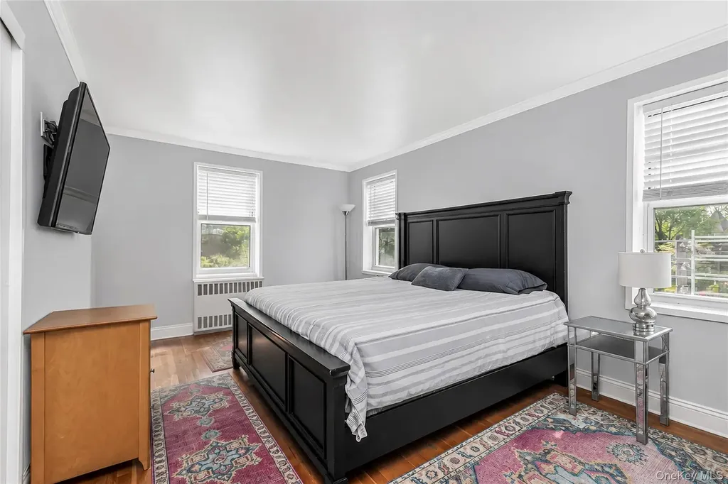 25 Sunnyside Drive Yonkers NY 10705