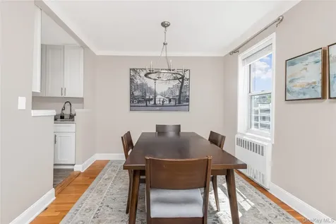 25 Sunnyside Drive Yonkers NY 10705
