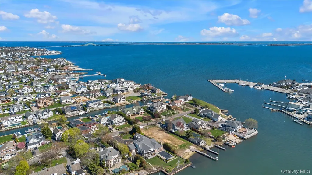 227 W Islip Road West Islip NY 11795