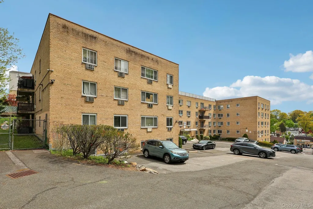 2035 Central Park Avenue Yonkers NY 10710