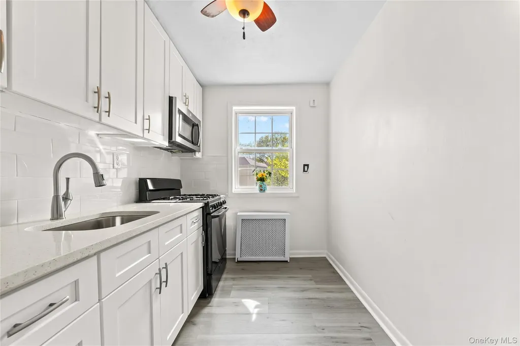 67-46 223rd Place Bayside NY 11364