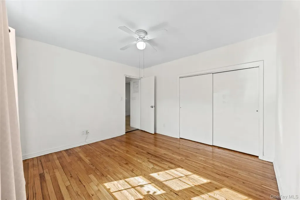 67-46 223rd Place Bayside NY 11364
