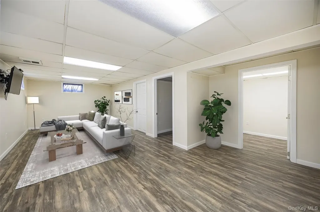 21 Homer Place Poughkeepsie NY 12603