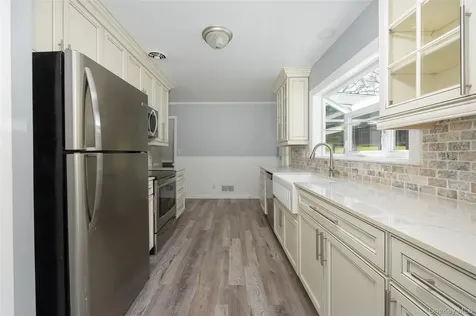 21 Homer Place Poughkeepsie NY 12603