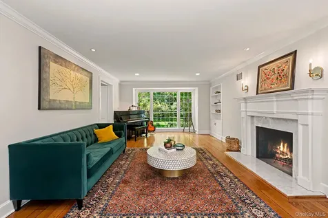224 Old Colony Road Hartsdale NY 10530