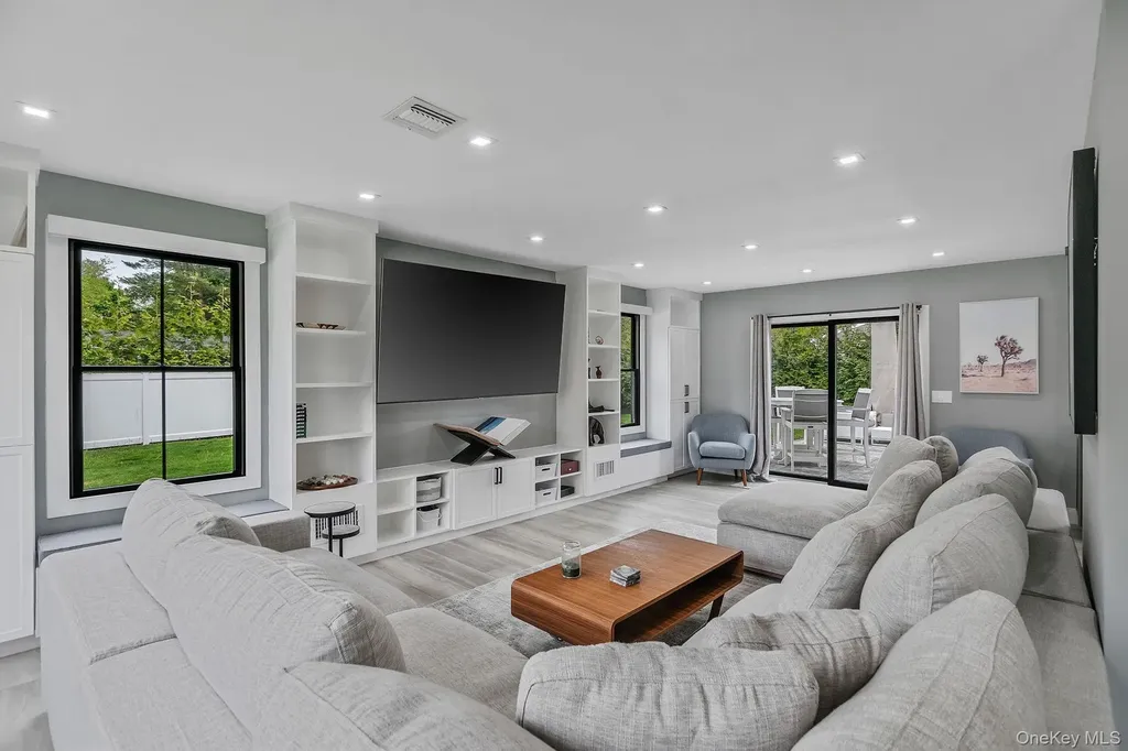 26 Millbrook Drive Stony Brook NY 11790