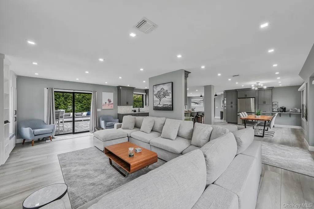 26 Millbrook Drive Stony Brook NY 11790