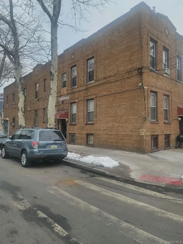 567 Ashford Street Brooklyn NY 11207
