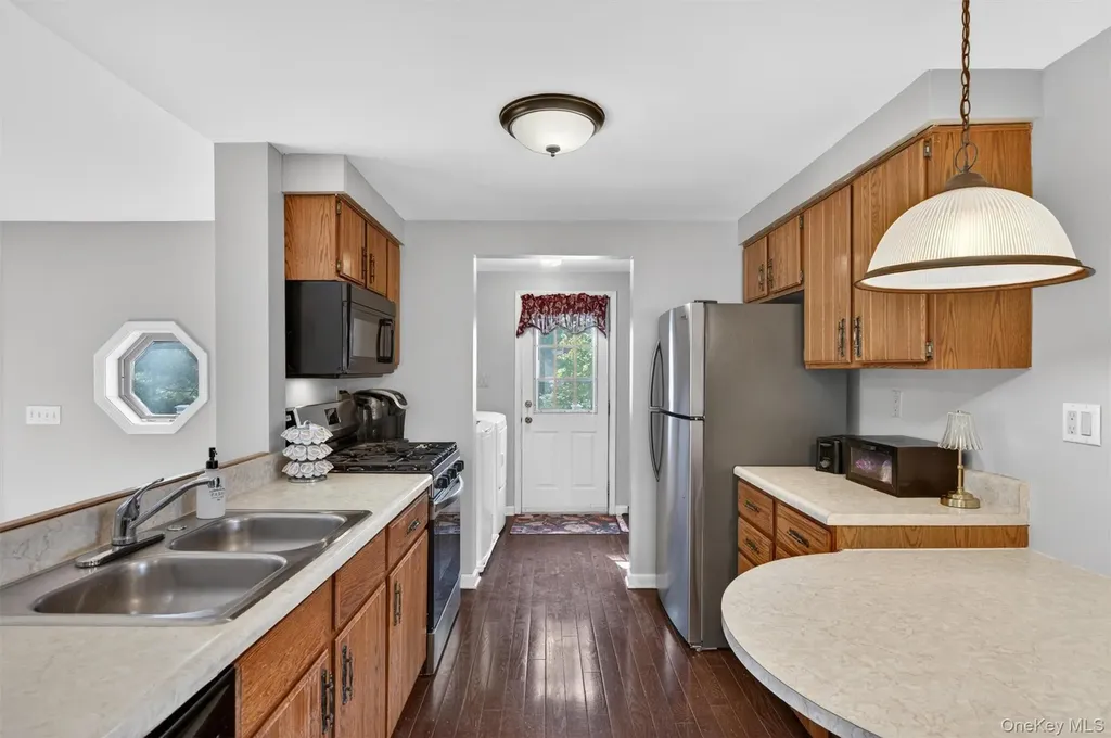 513 Mullock Road Port Jervis NY 12771