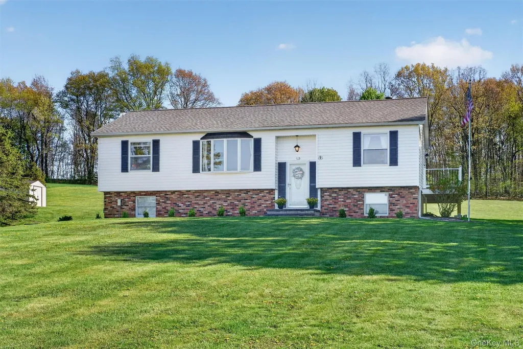 513 Mullock Road Port Jervis NY 12771