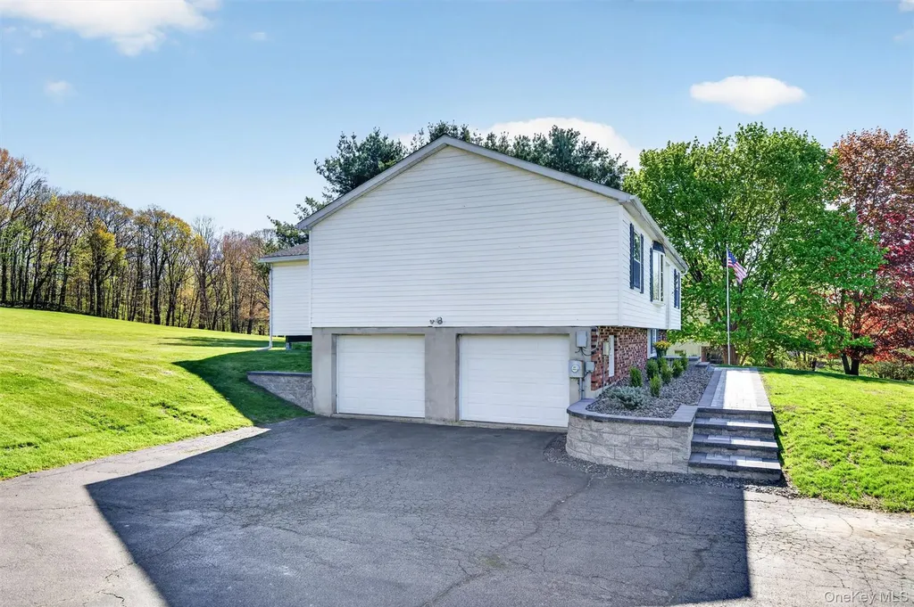 513 Mullock Road Port Jervis NY 12771