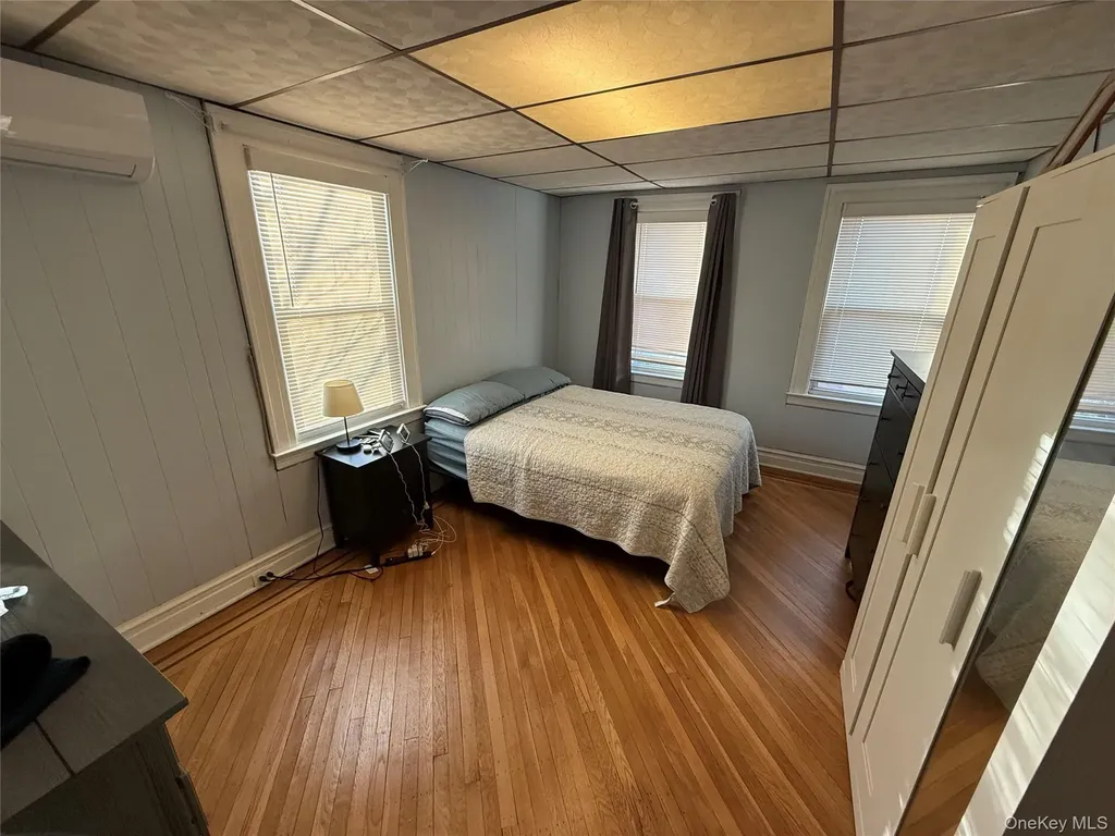 8802 79th Avenue Glendale NY 11385