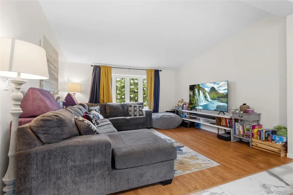 258 Scotchtown Collabar Road Middletown NY 10941
