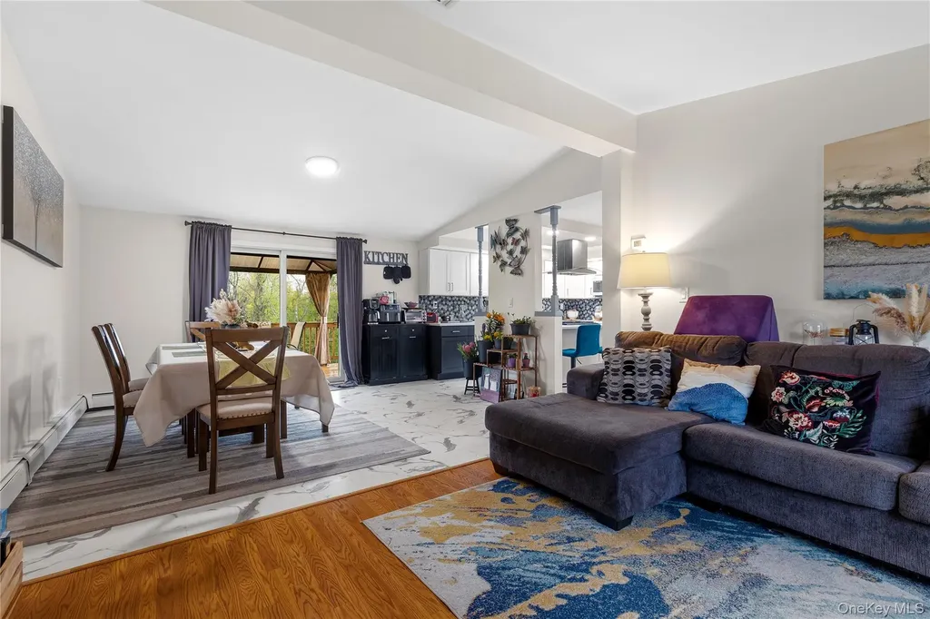 258 Scotchtown Collabar Road Middletown NY 10941