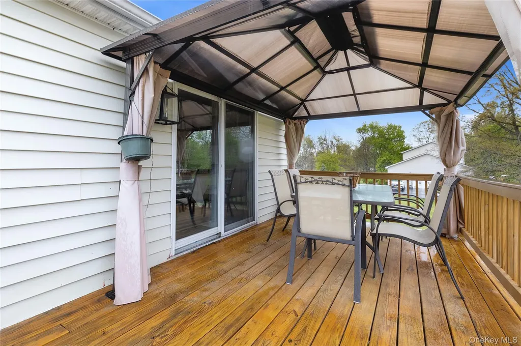 258 Scotchtown Collabar Road Middletown NY 10941