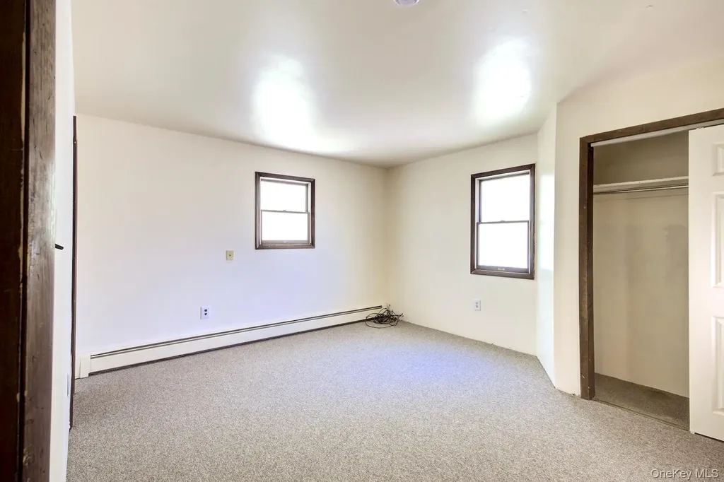 32 Genung Street Middletown NY 10940