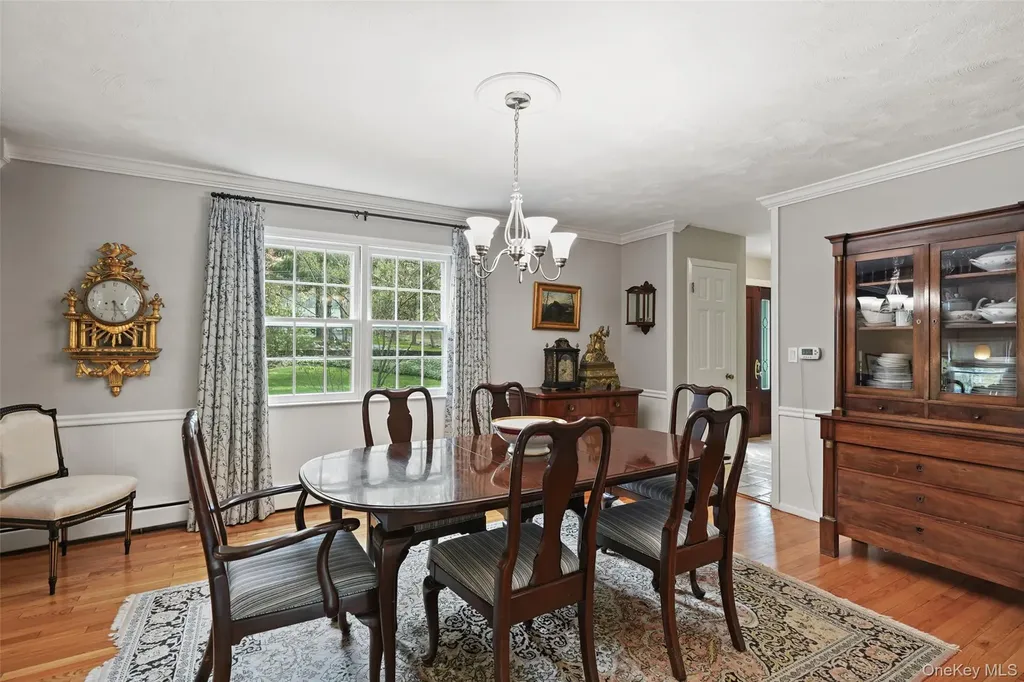 112 Parkview Road N Pound Ridge NY 10576