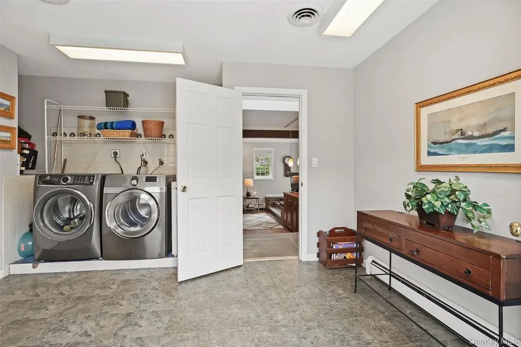 112 Parkview Road N Pound Ridge NY 10576