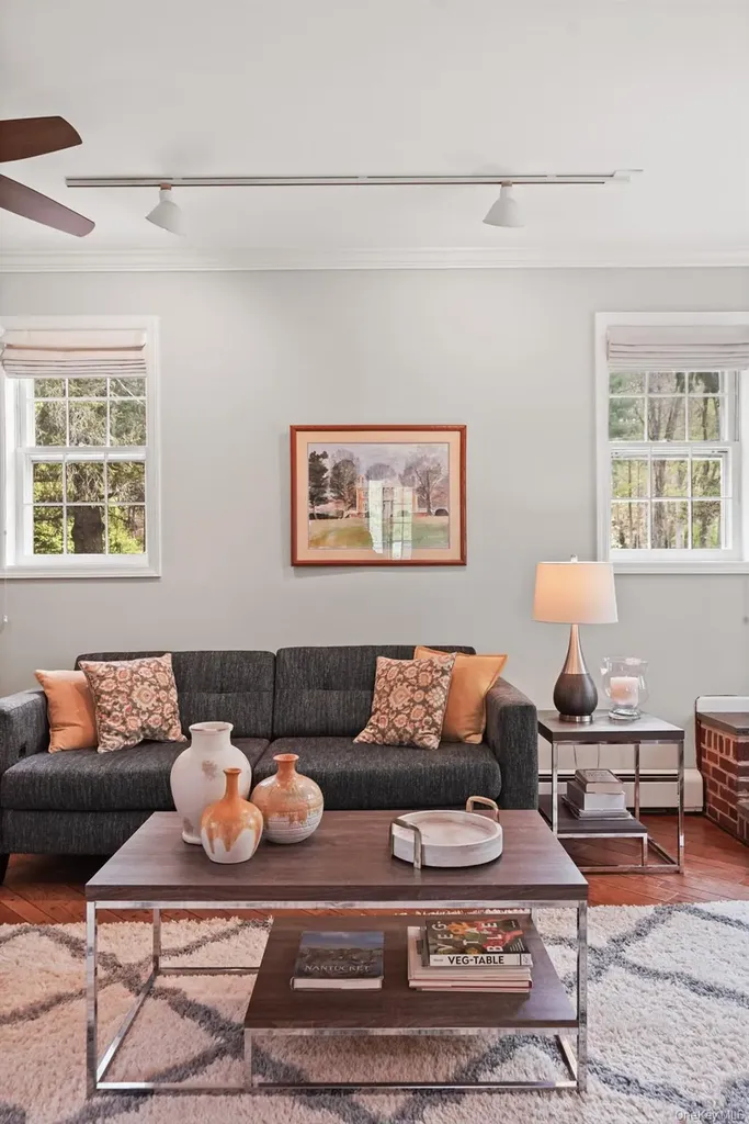 112 Parkview Road N Pound Ridge NY 10576