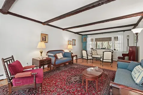 112 Parkview Road N Pound Ridge NY 10576