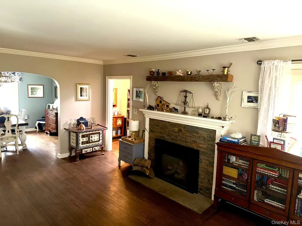 37 Eimer Street Tappan NY 10983