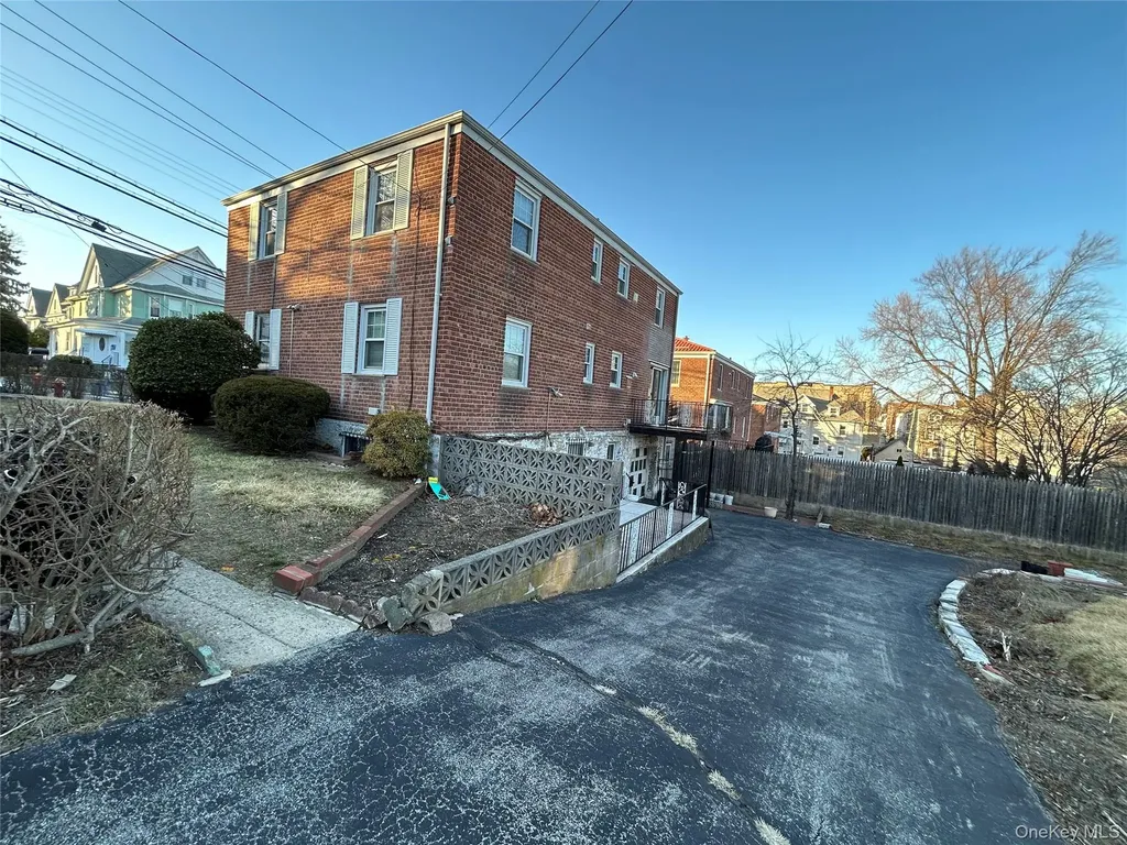 740 Palisade Avenue Yonkers NY 10703