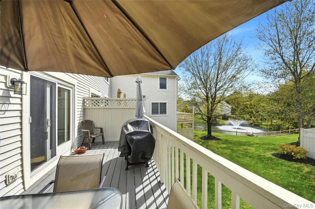 207 Cornwall Meadows Lane Patterson NY 12563