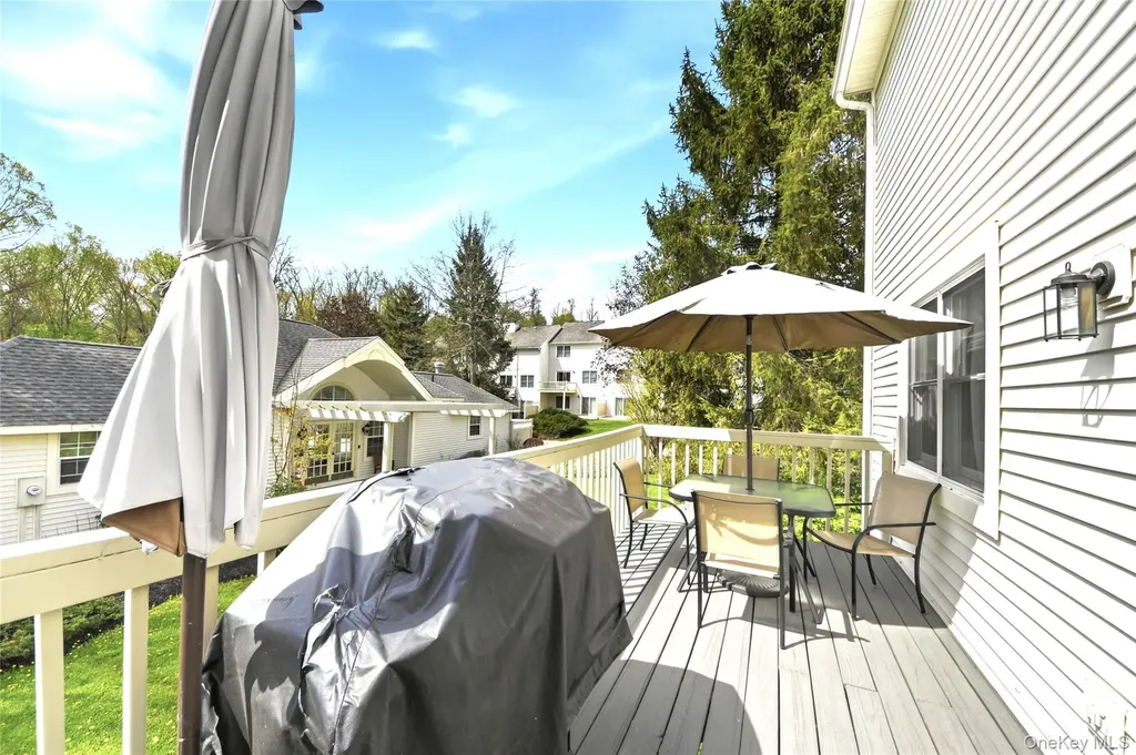 207 Cornwall Meadows Lane Patterson NY 12563