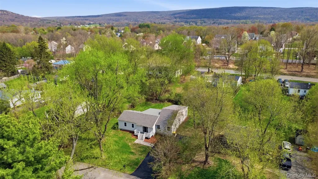 13 Maple Drive Warwick NY 10990
