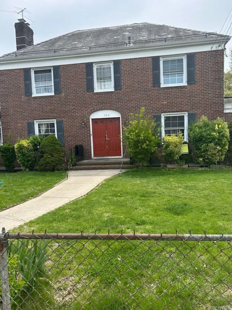 193 Centennial Avenue Roosevelt NY 11575