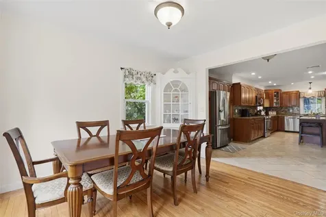 61 Jane Street Hartsdale NY 10530