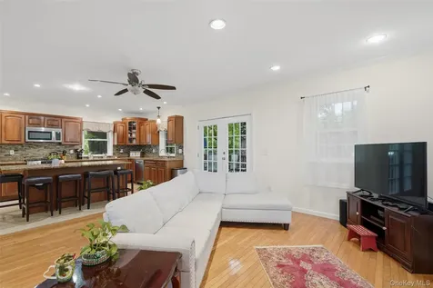 61 Jane Street Hartsdale NY 10530