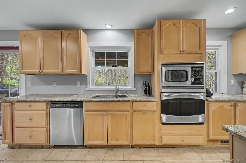 57 Buhleir Road Pawling NY 12564